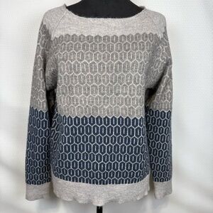 Made with Love Ombré Geometric Patterned Sweater Medium Gray & Blue Retro Women